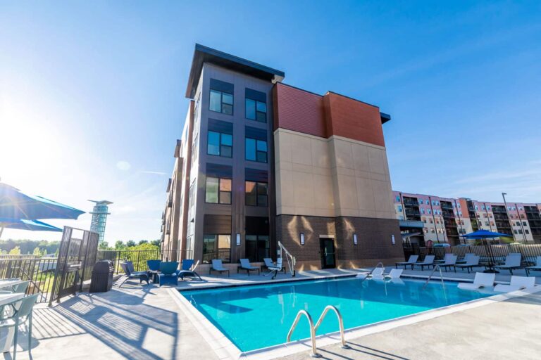 Approach-at-Summit-Park-Apartments-06