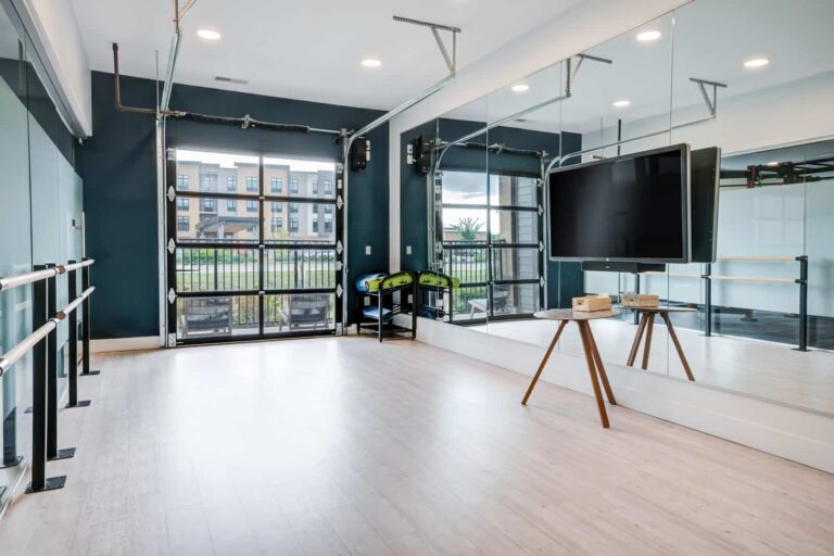 Approach-at-Summit-Park-Apartments-24