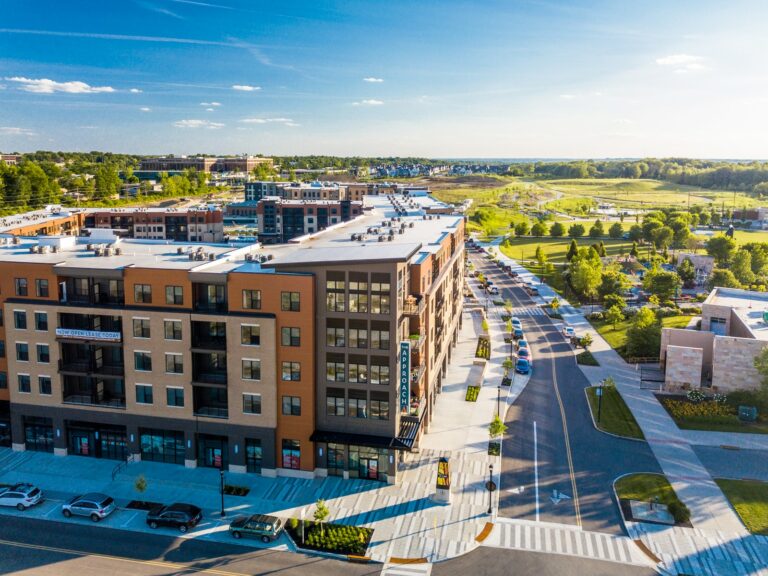 Approach at Summit Park Exterior View