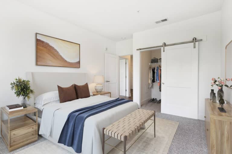 44-Approach-at-Summit-Park-bed3UNIT2